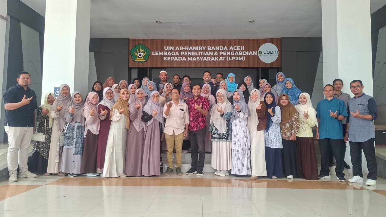 Meningkatkan Kualitas Pembelajaran, Dosen PIAUD UIN Ar-Raniry Ikuti Workshop Penulisan Buku Ajar Berbasis AI 